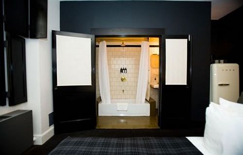 Hotel O